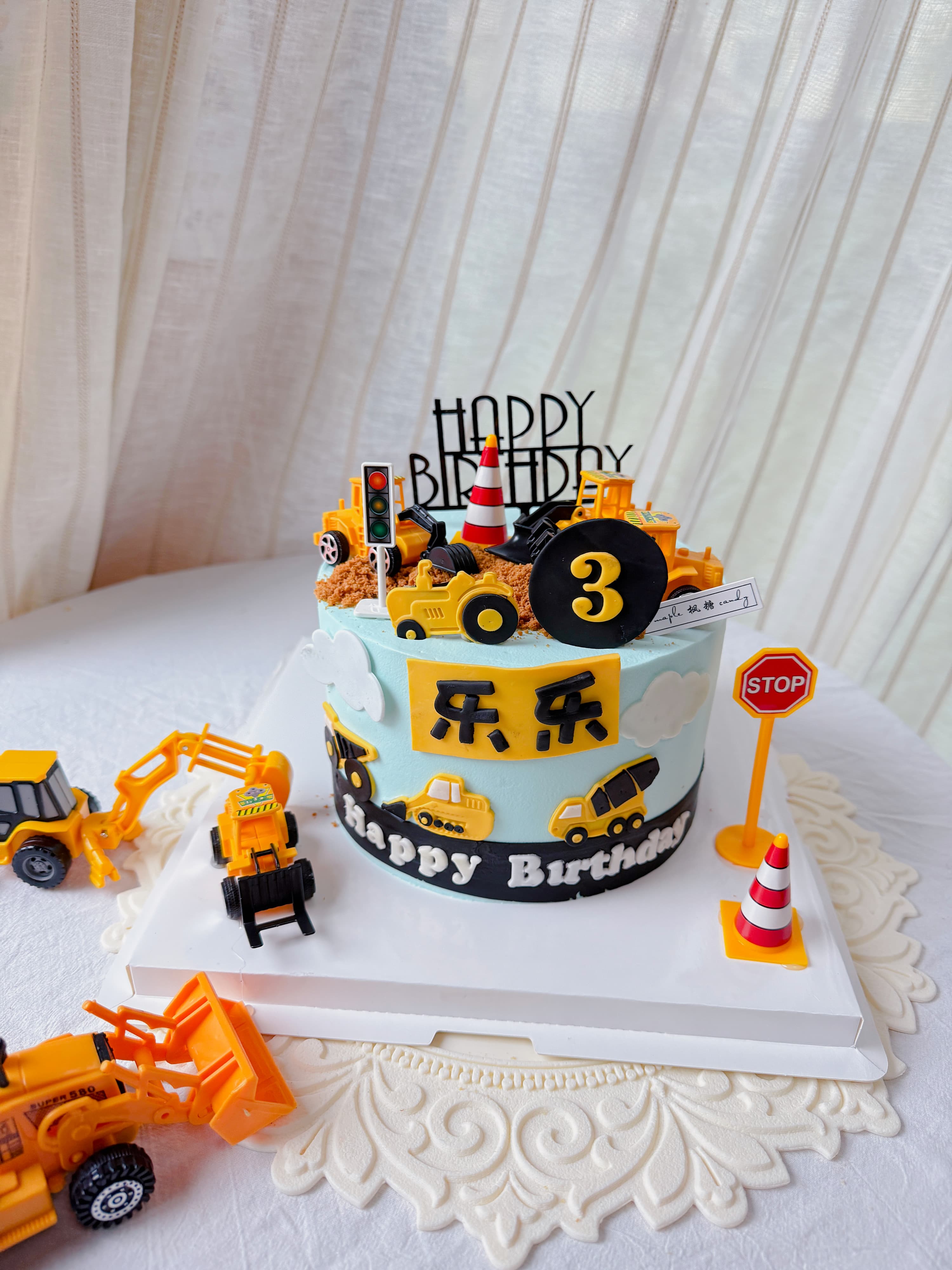truck cake